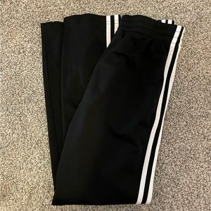black adidas sweats
